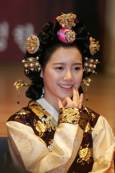 구혜선의 '피부권력'은 계속된다...소망화장품 모델계약 2년 연장
