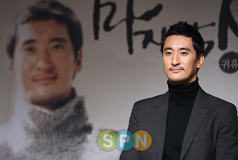 '하야시'와 '기봉이' 사이...배우 신현준, 세번째 스타트 라인에 서다