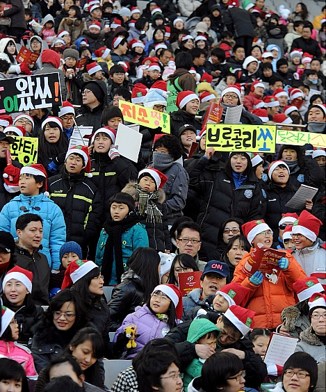 [스포츠포토] 기네스 기록 도전 ''다함께 캐롤 불러요!''