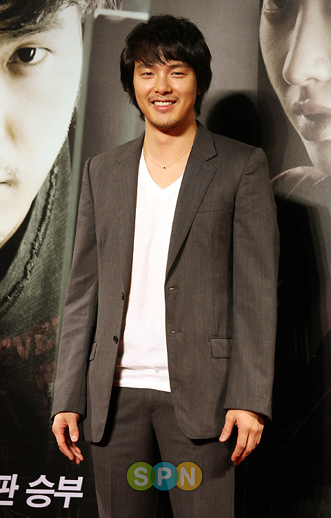 [포토]박용하, '실제로는 주식 한 번도 안해봤어요~'