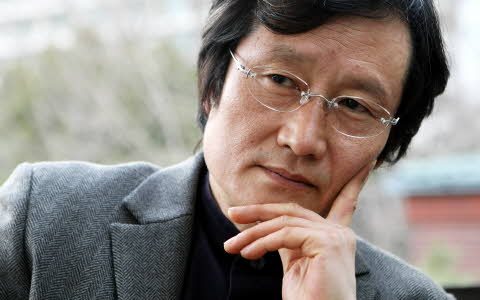 문성근, "8년만에 기적같은 영화가 완성됐죠"(인터뷰)