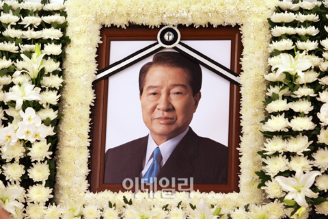 DJ측 "영화 '인동초' 제작, 아는 바 없다"