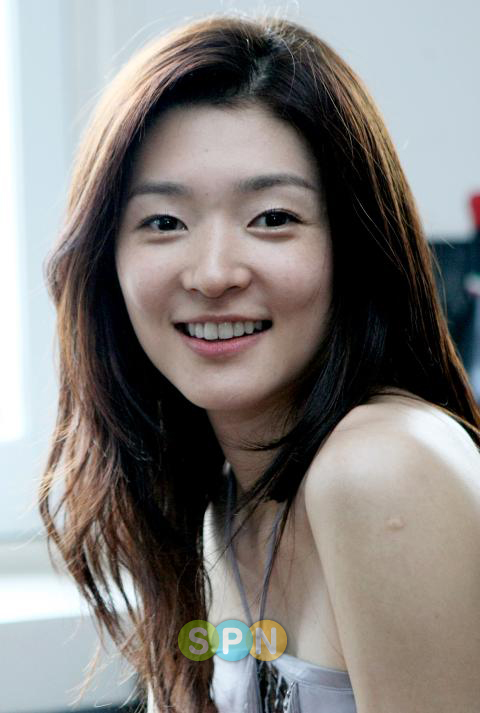 차수연, 긴머리 음대생이 카메라 앞에 서기까지