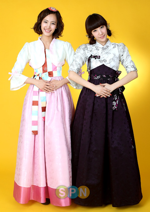 [스타 설맞이②]'쥬얼리' 김은정·하주연, "범띠 걸 매서움 보일 것"