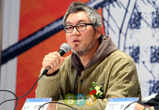 [포토]''버디버디'' 송병준 대표, ''먼길 오시느라 고생하셨습니다''