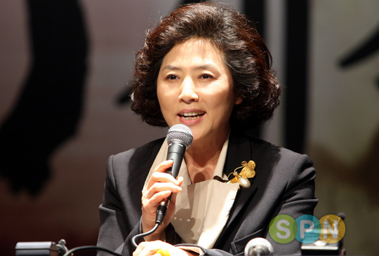 [포토]고두심, ''제가 만덕을 키웠어요~''