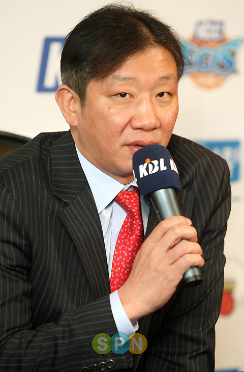 ''농구대통령'' 허재 감독, 레전드 올스타전 뛴다