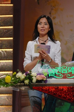 장은영 전 아나, 20년 지기 친구와 언약식
