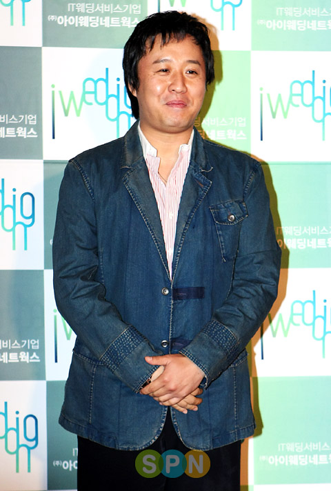[포토]정준하, ''(윤)일상형 결혼식 빠질 수 없죠~''