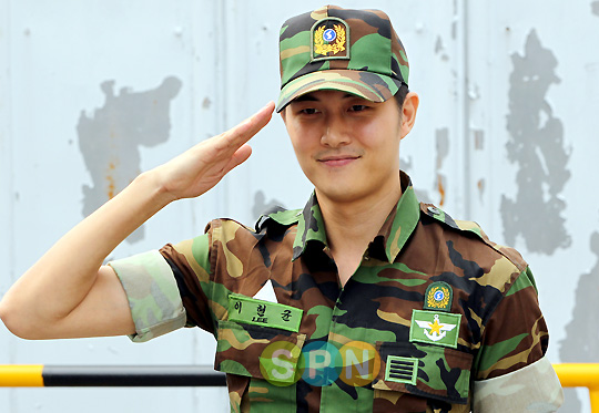 `전역`재희 "신병 이준기 많이 힘들어 해"