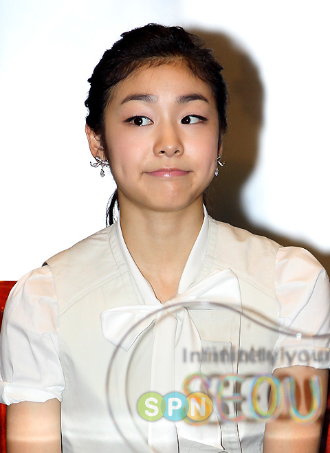 [포토]김연아 `글로벌 홍보대사 긴장되네~`