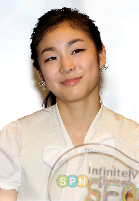 [포토]김연아 `여왕의 순수한 미소`