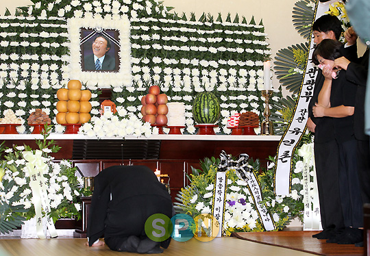 [포토]남보원 `이제 하늘에서 잘 쉬었으면...`