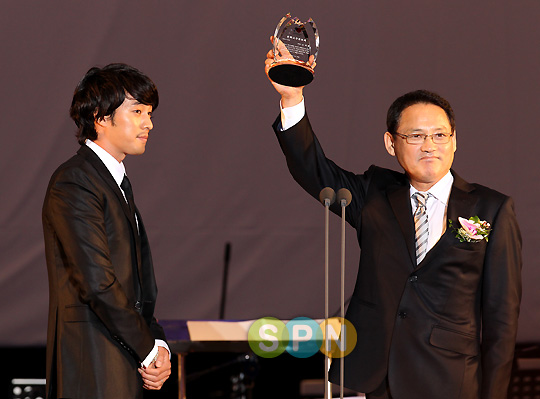 [포토]`대종상영화제` 소지섭 `문화교류공로상 받아요`