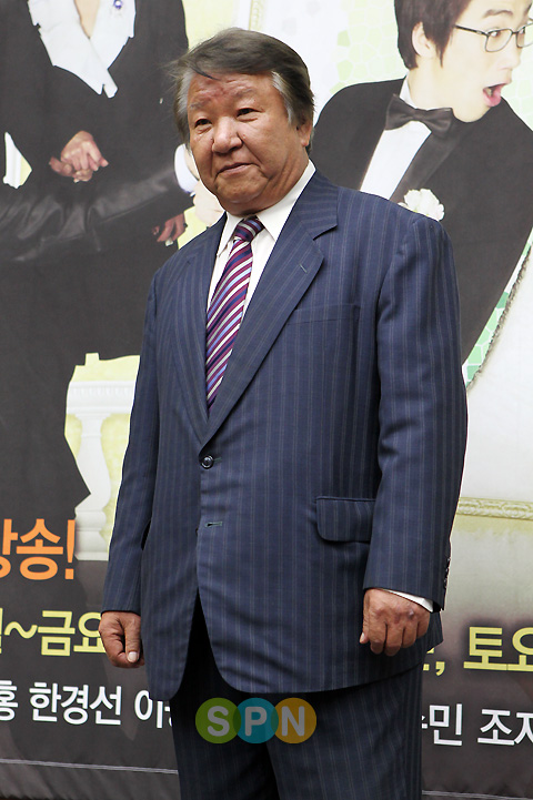 [포토]김진태 `좋은 연기 기대하세요`