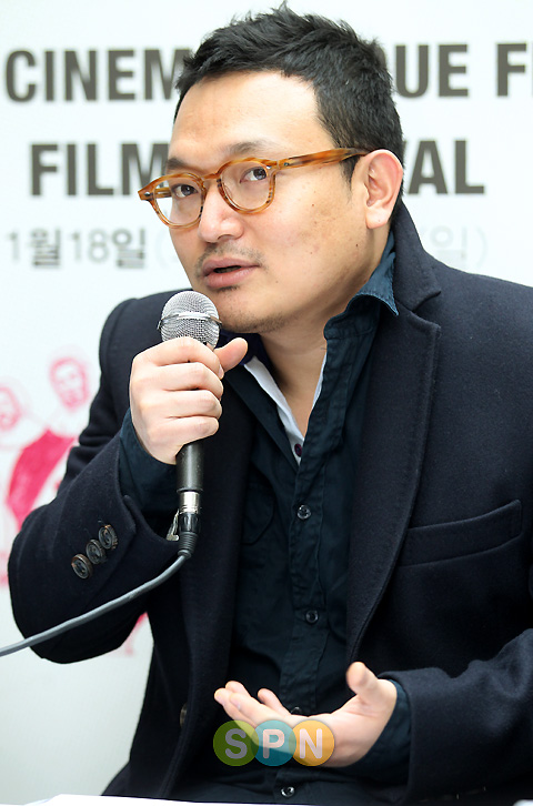 [포토]이해영 감독 `저는 `이블데드` 선택했어요`