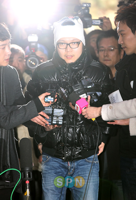[포토]`도박혐의` 신정환 `죄값 달게 받겠습니다`