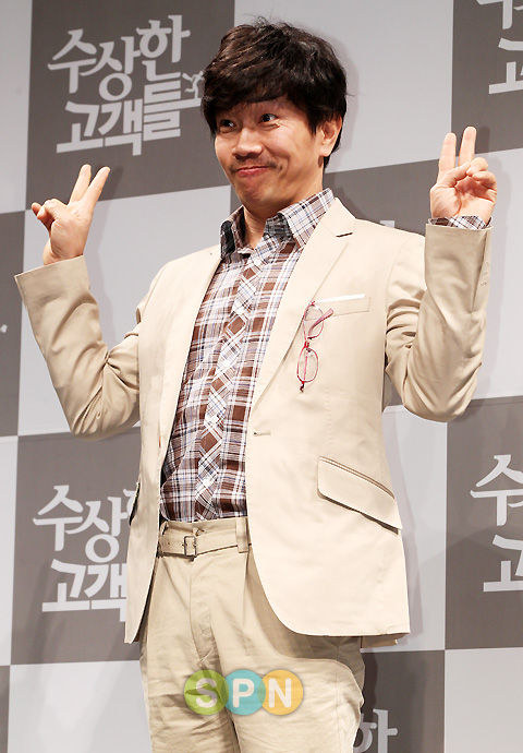 [포토]`수상한 고객들` 박철민 `영화 사랑해 주세요`