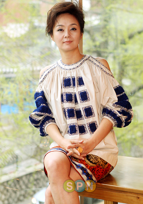 [포토]배종옥 `영화 많이 기대해주세요`