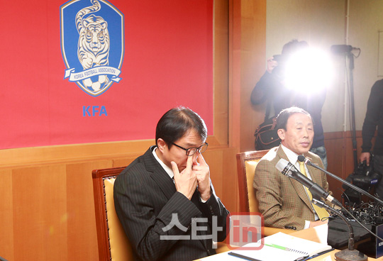 [포토]눈 앞이 깜깜한 한국축구!