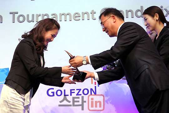[포토]이지현 ` LGLT 신인상`