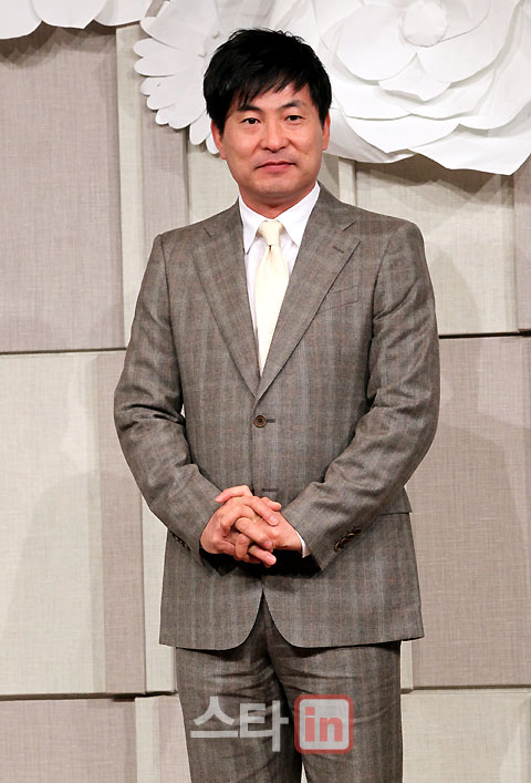[포토]이한위 `고수야! 축하해~`