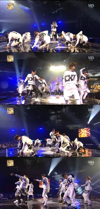 ''SBS 가요대전'' 엑소, ''으르렁'' 무대에 소녀팬 함성 천장 뚫을 듯