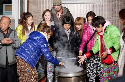 `청춘불패` G7 와해…소시 유리·써니, 포미닛 현아 탈퇴