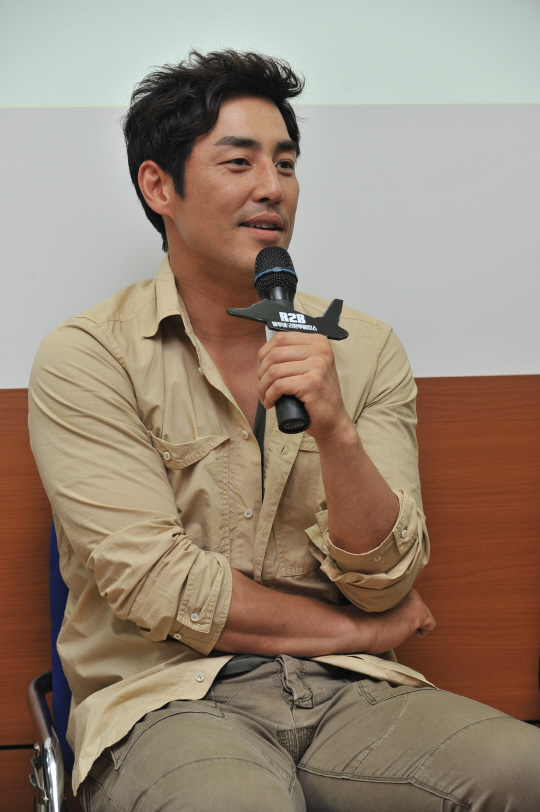 `R2B` 김성수 "비, 군생활 잘할 줄 알았더니···"