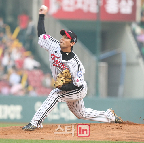 LG, 김광삼+주키치 총출동..7연패 끝