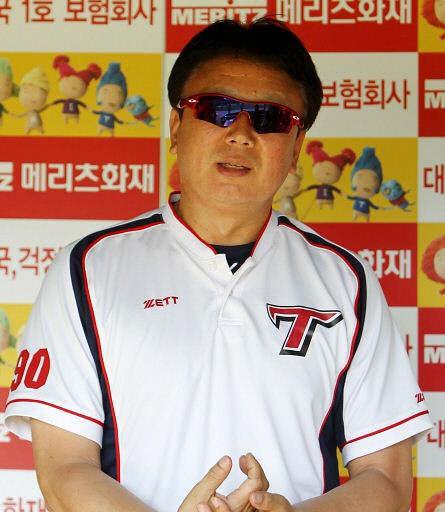 KIA 한기주 1군 제외..박지훈 콜업