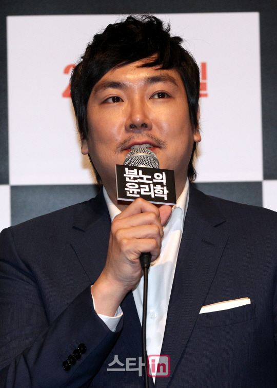 [포토]조진웅 ''사채업자에 딱이죠''
