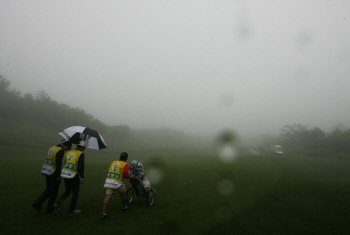 KLPGA �������� è�Ǿ�, £�� �Ȱ��� �ߴ�..��Ժ� 6����� ��Ÿ