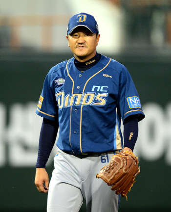 NC 손민한, 우규민 제치고 6월 MVP 선정