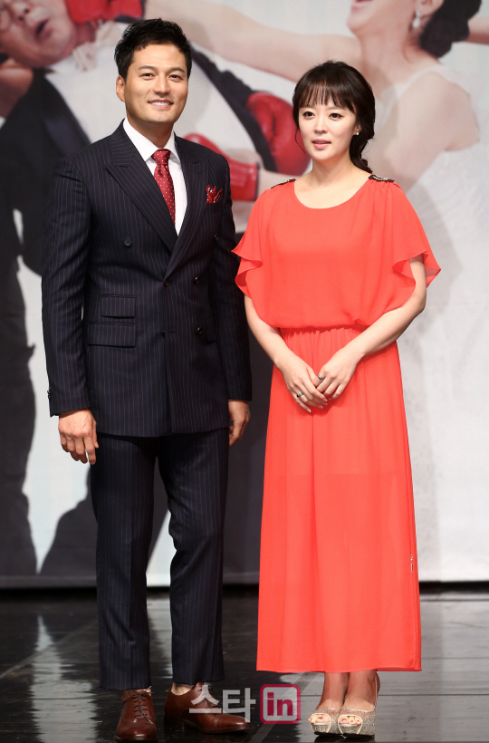 [포토]오랜만에 안방극장 복귀하는 김성민
