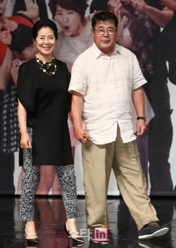 백일섭 "'꽃할배'서 있는 그대로 다 보여줘..배 볼록한 모습도"