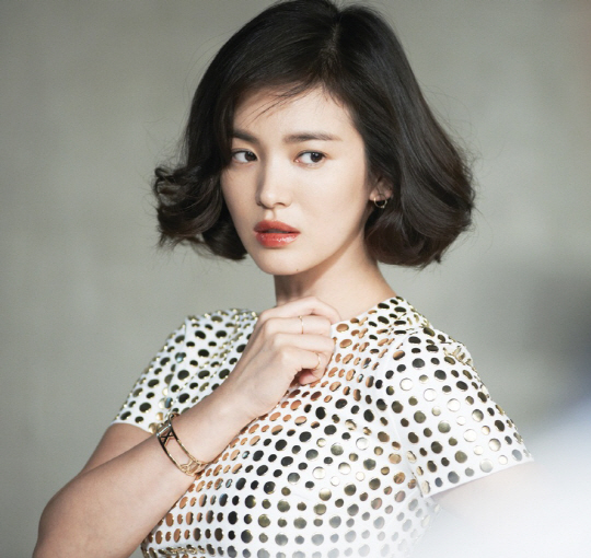 송혜교 기부, 소외계층에 ‘부산 영화제’ 티켓 전달