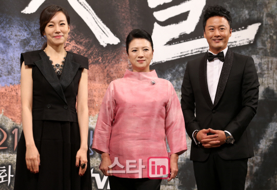 [포토]진경-박순천-공형진 '기대하셔도 좋아요'