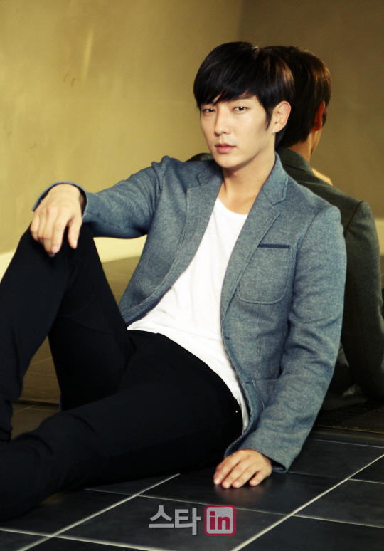 [포토]이준기 '카리스마 넘치는 눈빛'