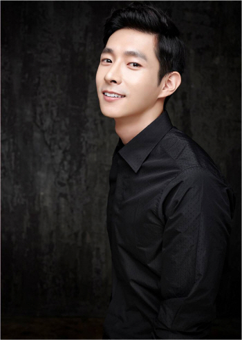 '제대' 라이언, 본명 주종혁으로 새 행보..김현주와 한솥밥