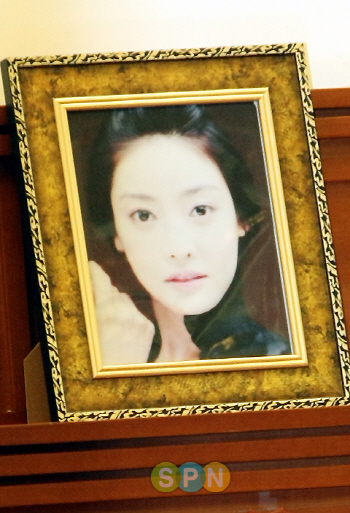 법원, '장자연 문건' 조작 주장 '기각'