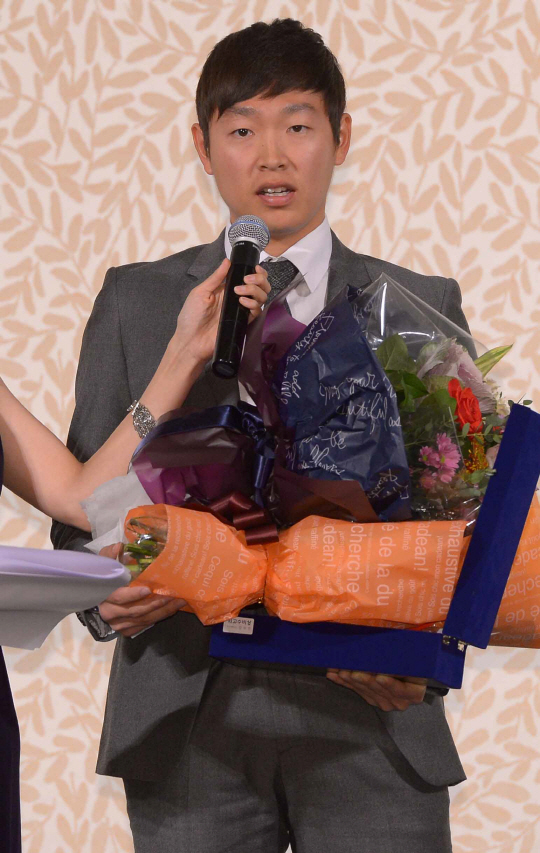 [포토] 수상소감 말하는 두산 정수빈