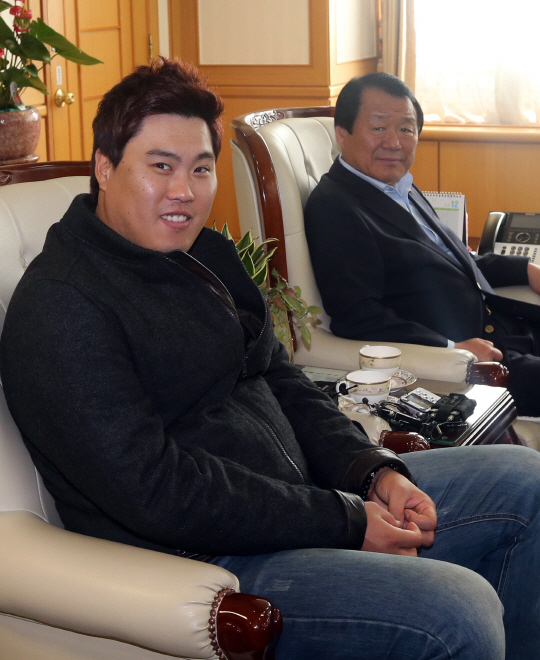 [포토] 대전 방문한 류현진