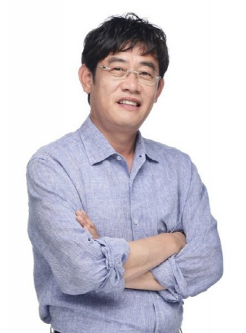 이경규, 코엔과 전속계약 체결..'예능 명가' 완성