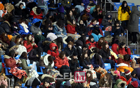 [포토]'아육대' 경기 시작 기다리는 팬들