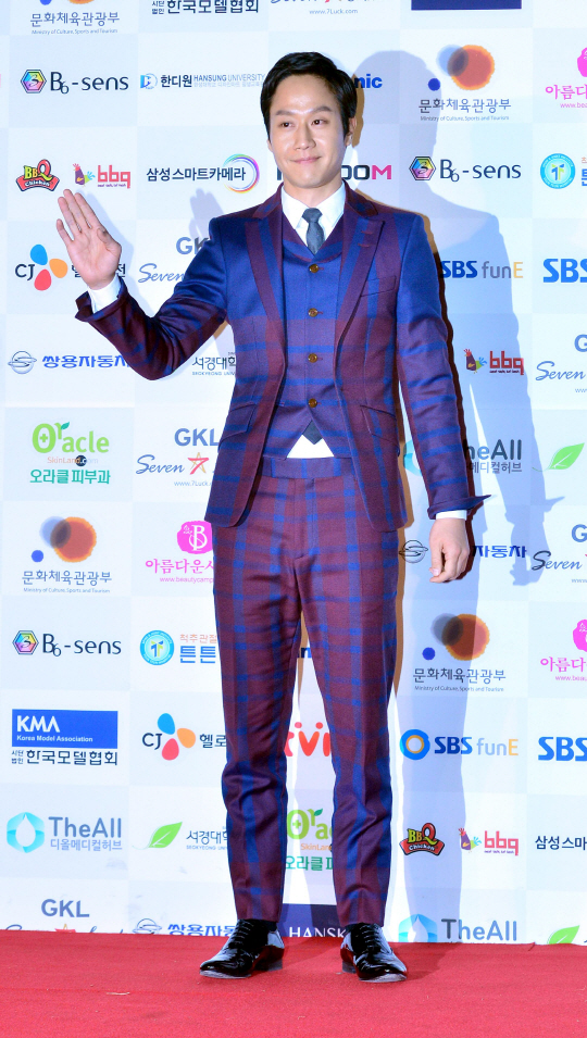 [포토] '정우의 포즈'