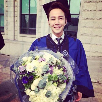 장근석 졸업 소감 "06학번 장근석은 역사 속으로.. 그래도 즐거워"