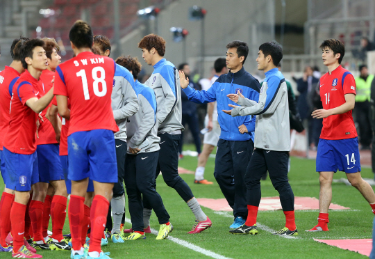 '수고들 했어'