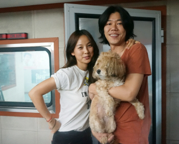 이효리-이상순 부부, 라디오 인증샷 '순심이도 함께~'
