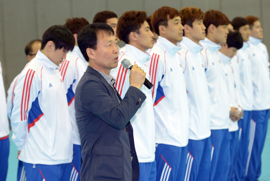 [인천AG]김태훈 핸드볼 감독 "대만 전력 깜짝 놀랐다"
